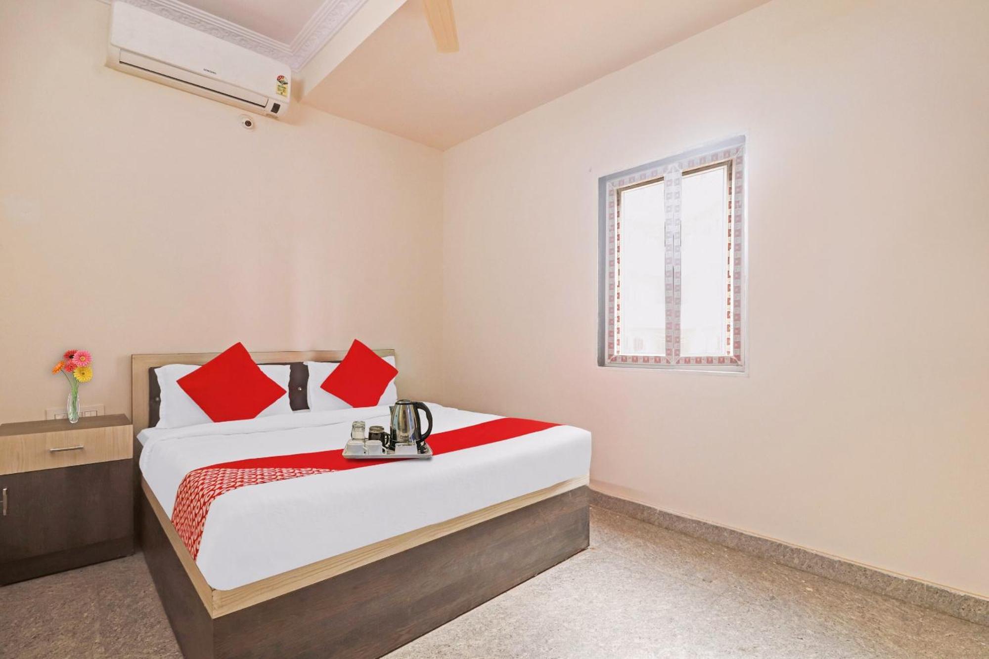 Hotel O Gs International Near Anu Wine Shop Shamshabad Εξωτερικό φωτογραφία