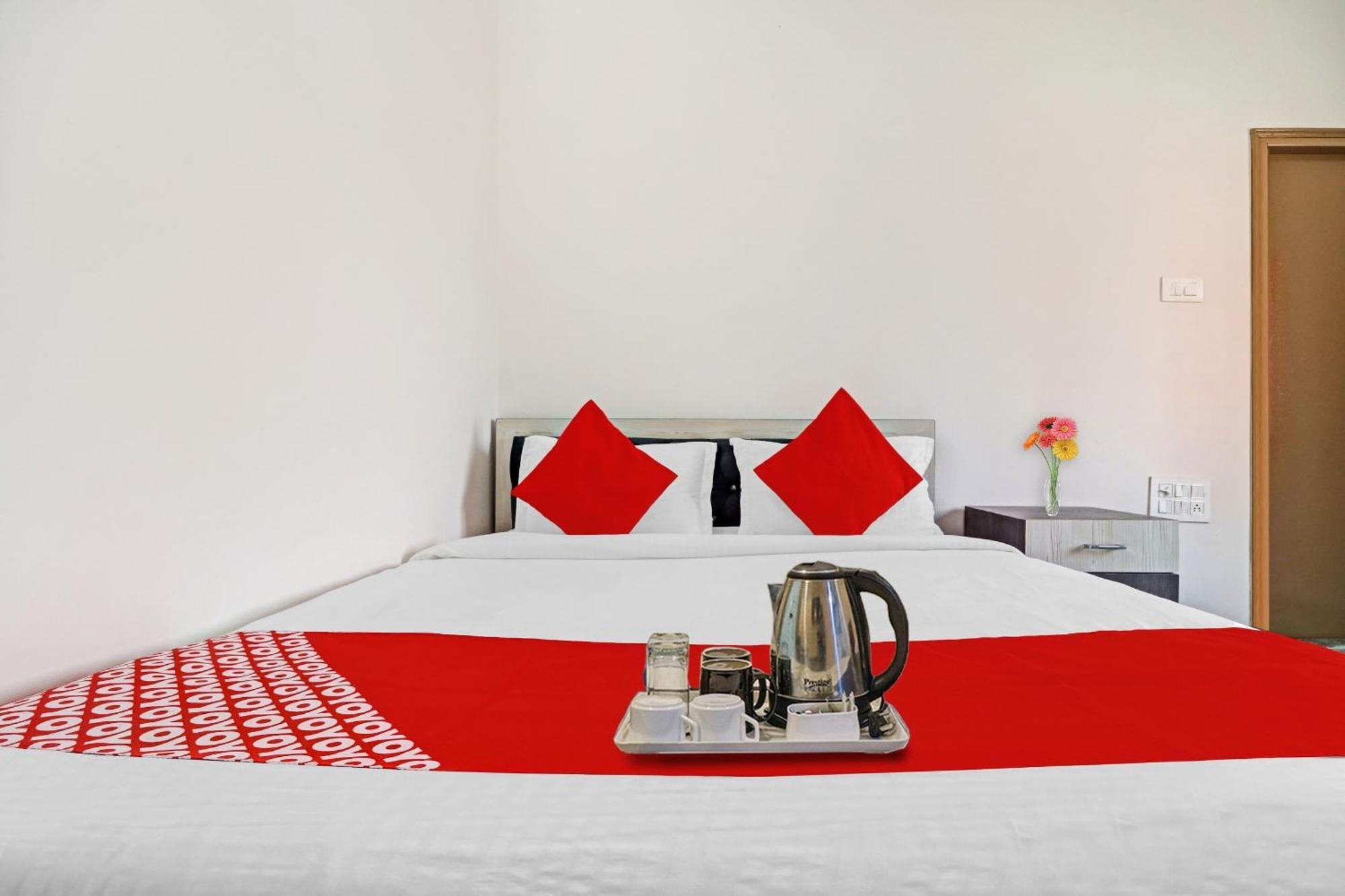 Hotel O Gs International Near Anu Wine Shop Shamshabad Εξωτερικό φωτογραφία